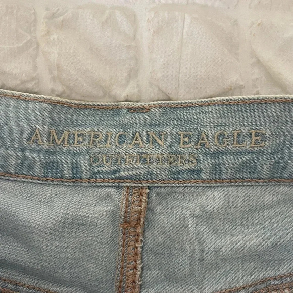 American Eagle distressed denim shorts - Picture 5 of 6